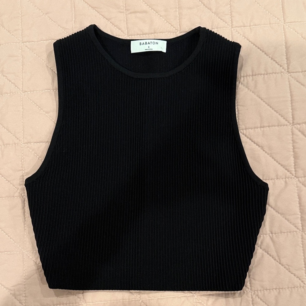 Babaton Black Ribbed Cropped Tank